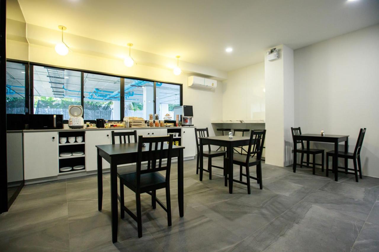 Sr Grand Hotel Chiangmai 치앙마이 외부 사진